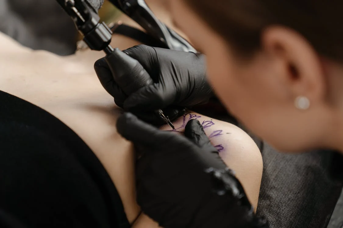 Achieving a Comfortable Chest Tattoo Experience with TKTX Numbing Cream